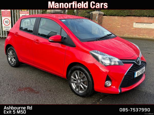 Toyota Yaris Hatchback, Petrol, 2016, Red