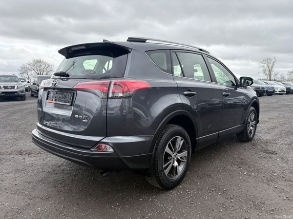 Toyota RAV4 SUV, Diesel, 2017, Grey