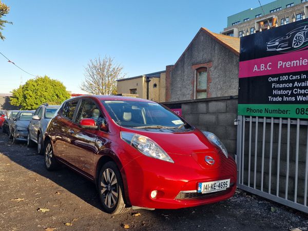 Nissan Leaf Hatchback, Electric, 2014, Red