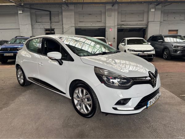 Renault Clio Hatchback, Diesel, 2019, White