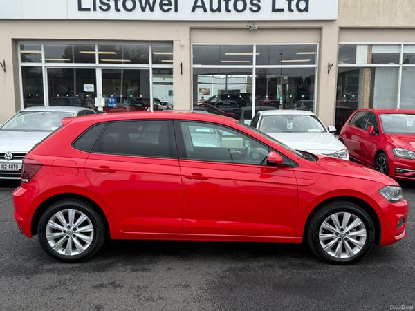 Volkswagen Polo Hatchback, Petrol, 2019, Red