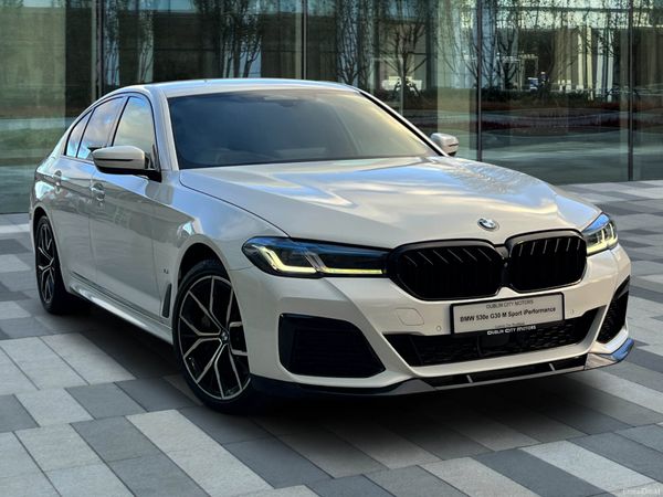 BMW 5-Series Saloon, Petrol Plug-in Hybrid, 2021, White