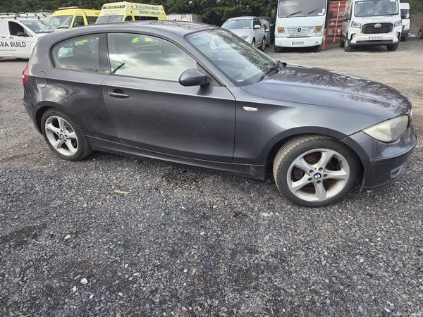 BMW 1-Series Hatchback, Diesel, 2008, Grey