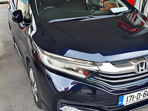 Honda Shuttle MPV, Petrol Hybrid, 2017, Blue