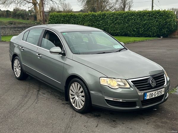 Volkswagen Passat Saloon, Diesel, 2008, Green