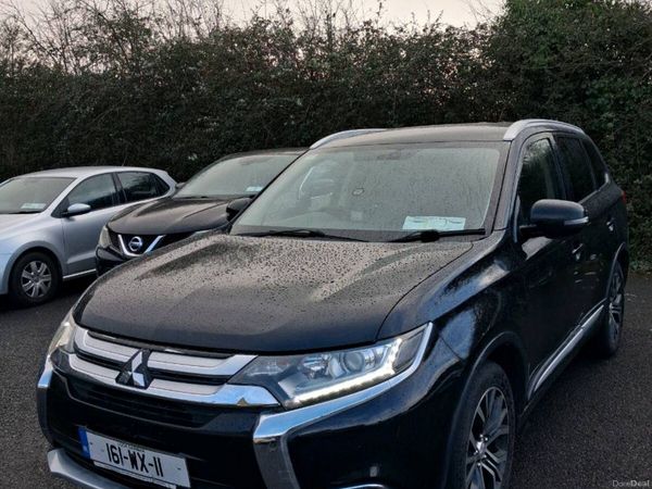 Mitsubishi Outlander SUV, Diesel, 2016, Black