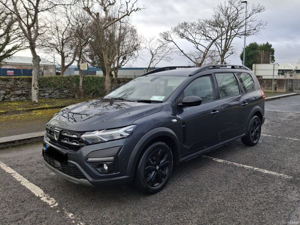 Dacia Jogger Estate/Jeep, Petrol, 2022, Grey