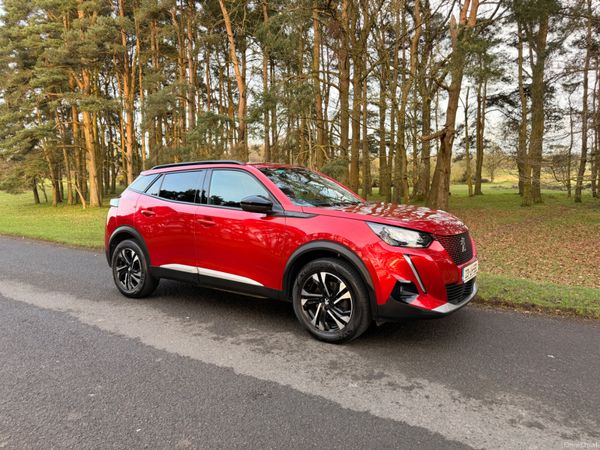 Peugeot 2008 MPV, Electric, 2023, Red