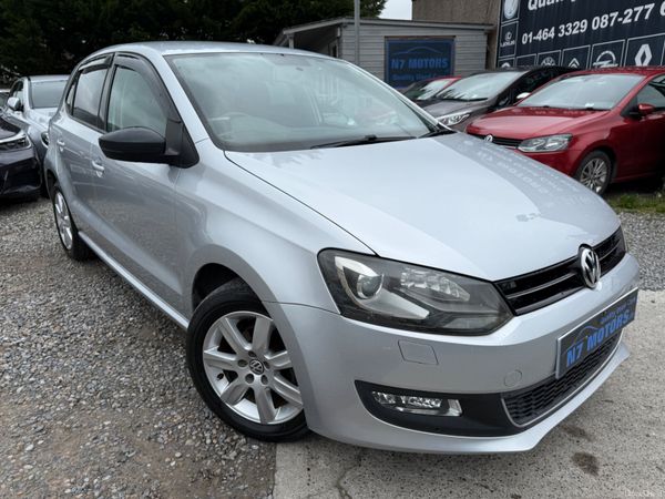 Volkswagen Polo Hatchback, Petrol, 2014, Silver