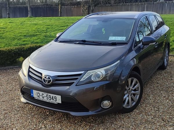 Toyota Avensis Estate, Diesel, 2012, Grey
