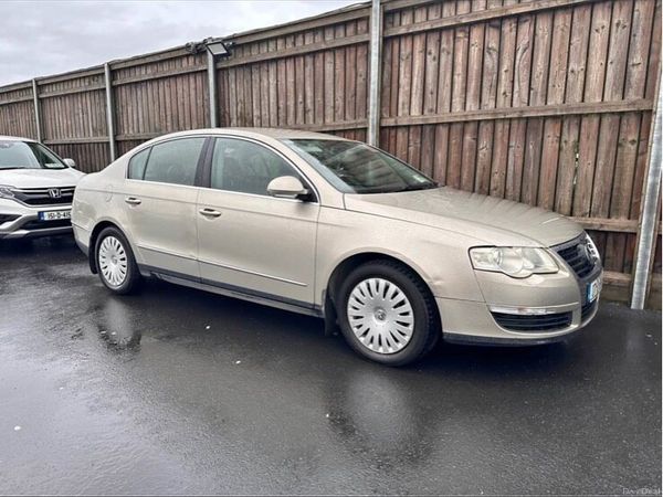 Volkswagen Passat Saloon, Diesel, 2007, Beige