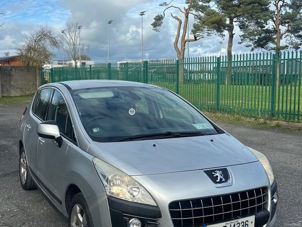 Peugeot 3008 MPV, Diesel, 2010, Grey