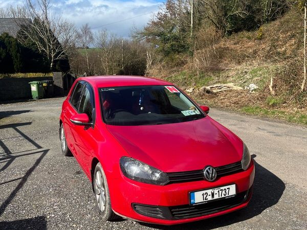Volkswagen Golf Hatchback, Diesel, 2012, Red