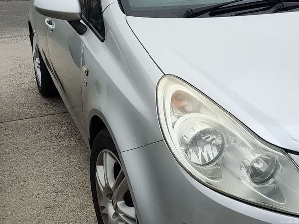 Opel Corsa Hatchback, Petrol, 2011, Silver