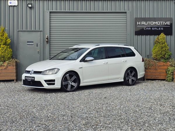 Volkswagen Golf Estate, Petrol, 2015, White