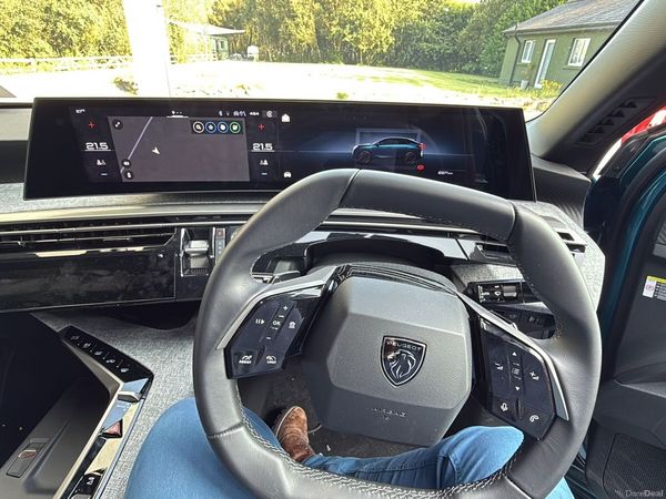 Peugeot 3008 MPV, Electric, 2025, Blue