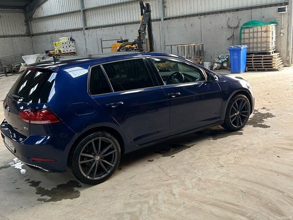 Volkswagen Golf Estate, Diesel, 2017, Blue