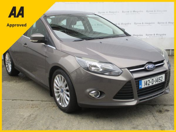 Ford Focus Hatchback, Unknown, 2014, Brown