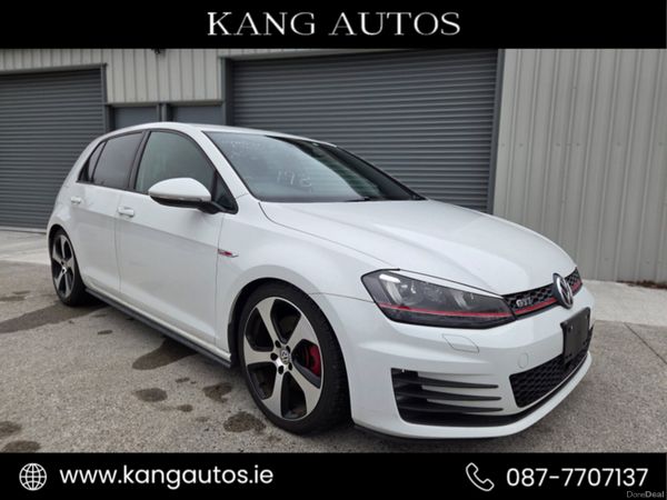 Volkswagen Golf Hatchback, Petrol, 2013, White