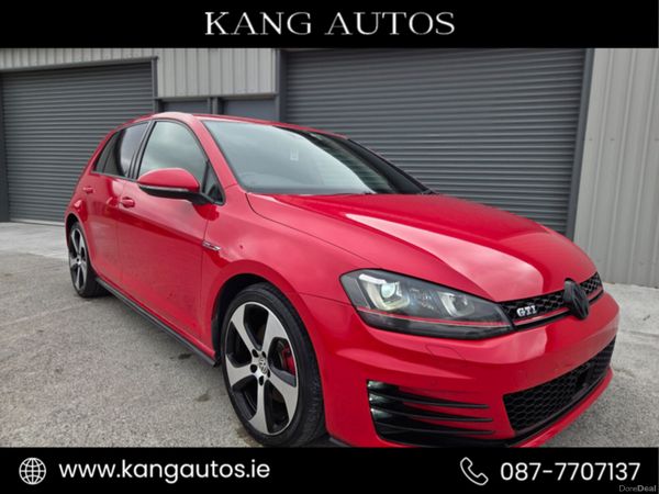 Volkswagen Golf Hatchback, Petrol, 2015, Red