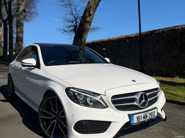 Mercedes-Benz 220 Saloon, Diesel, 2016, White