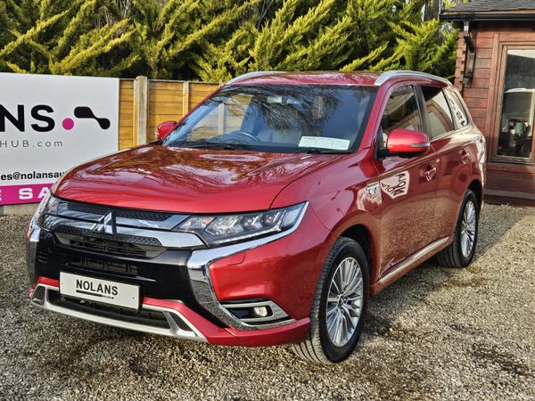 Mitsubishi Outlander SUV, Petrol Hybrid, 2019, Red