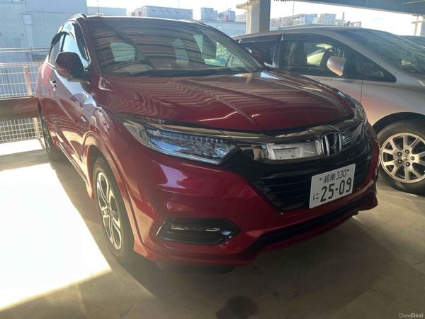 Honda Vezel SUV, Petrol Hybrid, 2020, Red