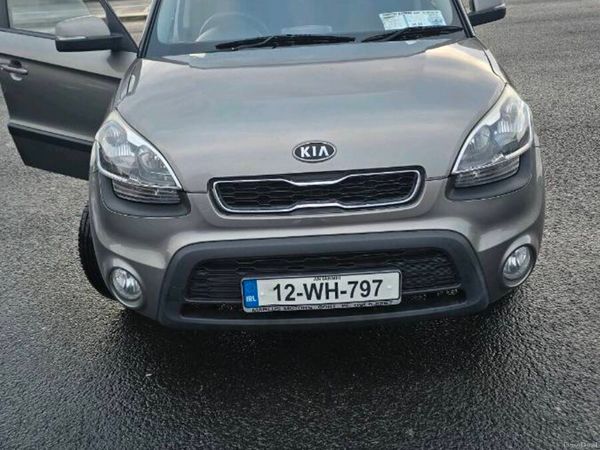 Kia Soul MPV, Diesel, 2012, Silver