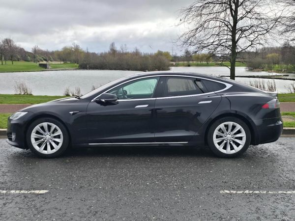 Tesla Model S Hatchback, Electric, 2017, Black
