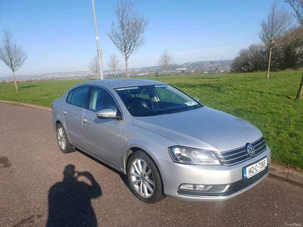 Volkswagen Passat Saloon, Diesel, 2014, Silver