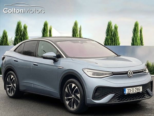 Volkswagen ID.5 Hatchback, Electric, 2023, Blue