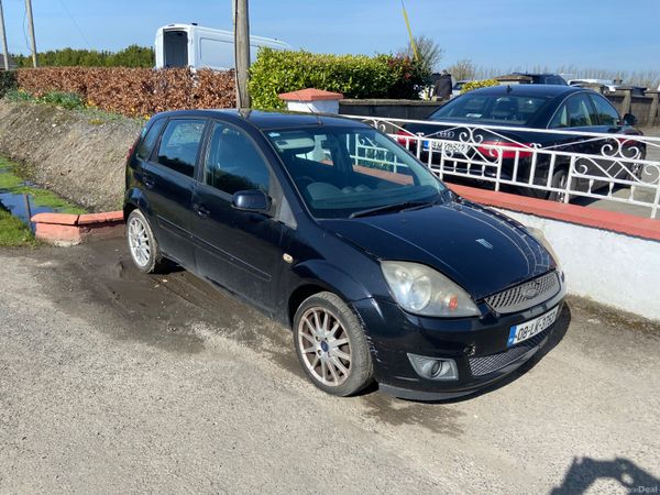 Ford Fiesta Hatchback, Petrol, 2008, Black