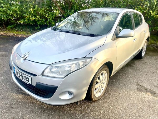 Renault Megane Hatchback, Diesel, 2010, Silver