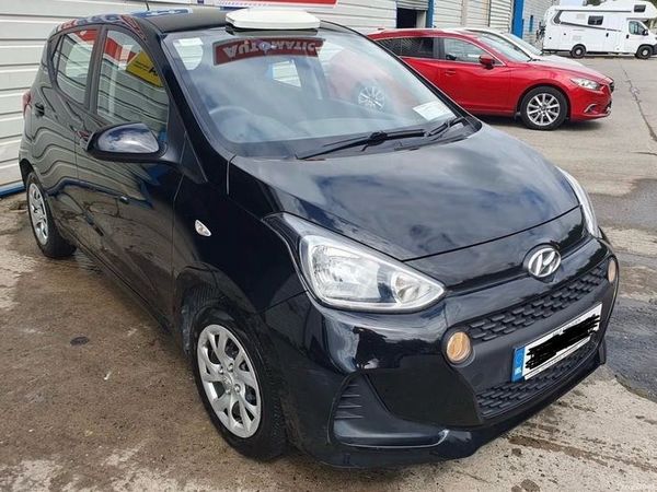 Hyundai i10 Hatchback, Petrol, 2018, Black