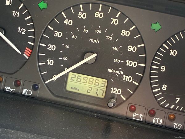 Nissan Tiida Van, Diesel, 2011, Green