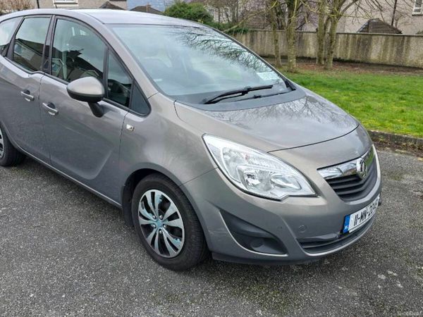 Vauxhall Meriva MPV, Diesel, 2011, Brown