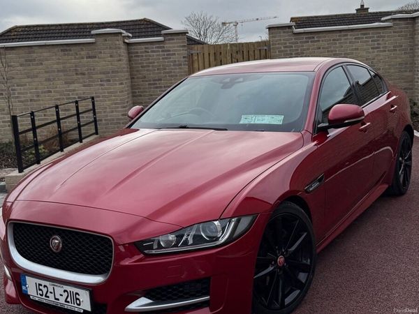 Jaguar XE Saloon, Diesel, 2015, Red