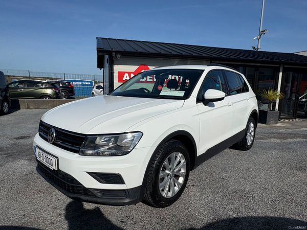 Volkswagen Tiguan SUV, Petrol, 2016, White