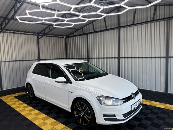 Volkswagen Golf Hatchback, Diesel, 2013, White