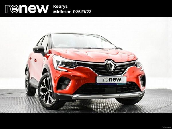 Renault Captur SUV, Petrol, 2022, Red