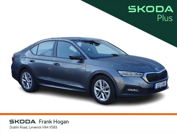 Skoda Octavia Saloon, Petrol, 2022, Grey