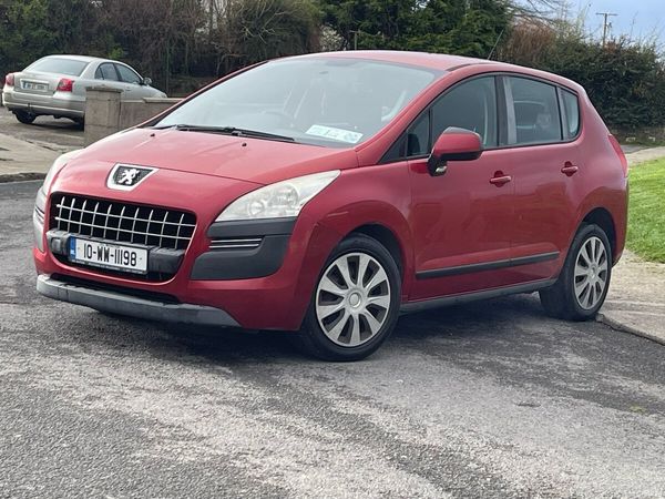 Peugeot 3008 MPV, Diesel, 2010, Red