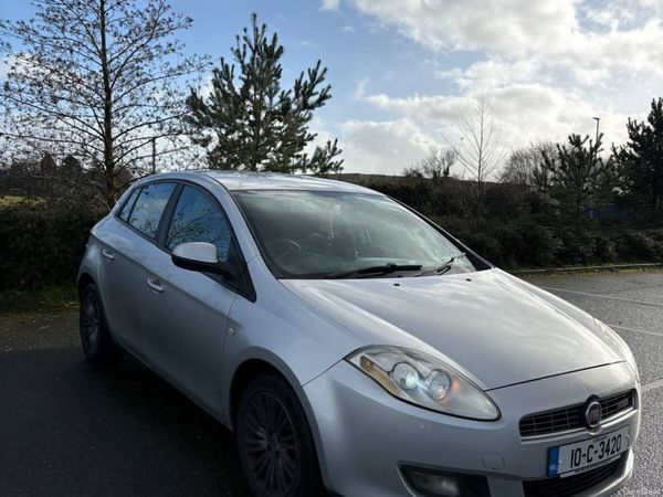 Fiat Bravo Hatchback, Diesel, 2010, Silver