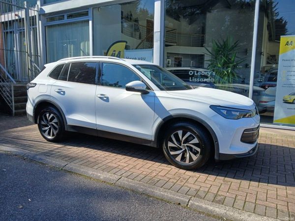 Volkswagen Tiguan SUV, Diesel, 2025, White