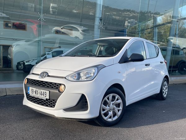 Hyundai i10 Hatchback, Petrol, 2019, White