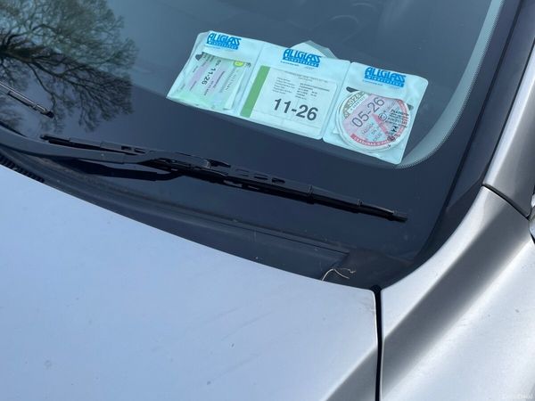 Lexus IS Saloon, Petrol Hybrid, 2014, Silver