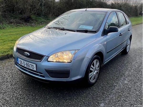 Ford Focus Hatchback, Petrol, 2006, Blue