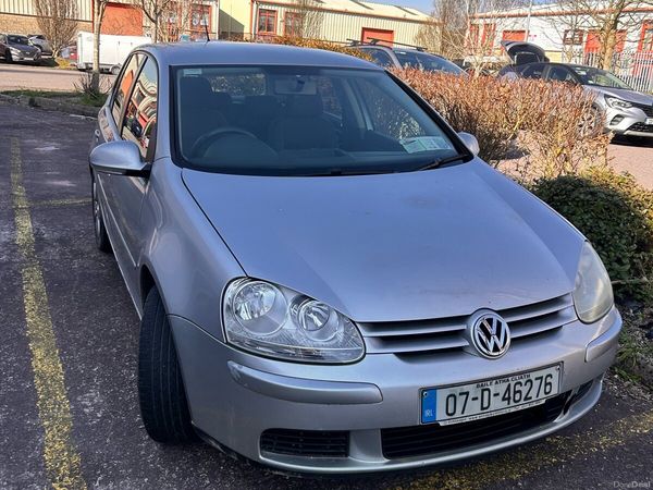 Volkswagen Golf Hatchback, Petrol, 2007, Silver
