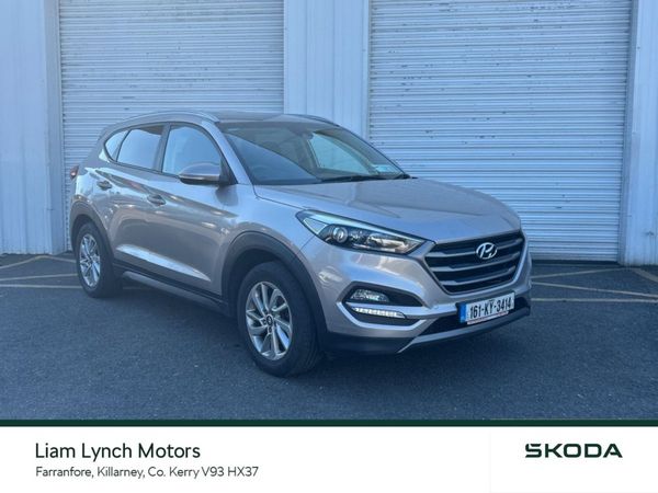 Hyundai Tucson SUV, Diesel, 2016, Beige