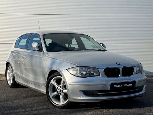 BMW 1-Series Hatchback, Diesel, 2011, Silver